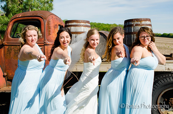 Every group of girls has a pose they love!
